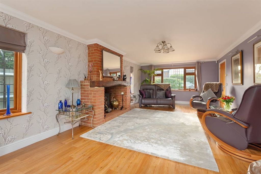 Additional image 6 of 5 bed detached house for saleBoundary Chase, Chestfield, Whitstable CT5
