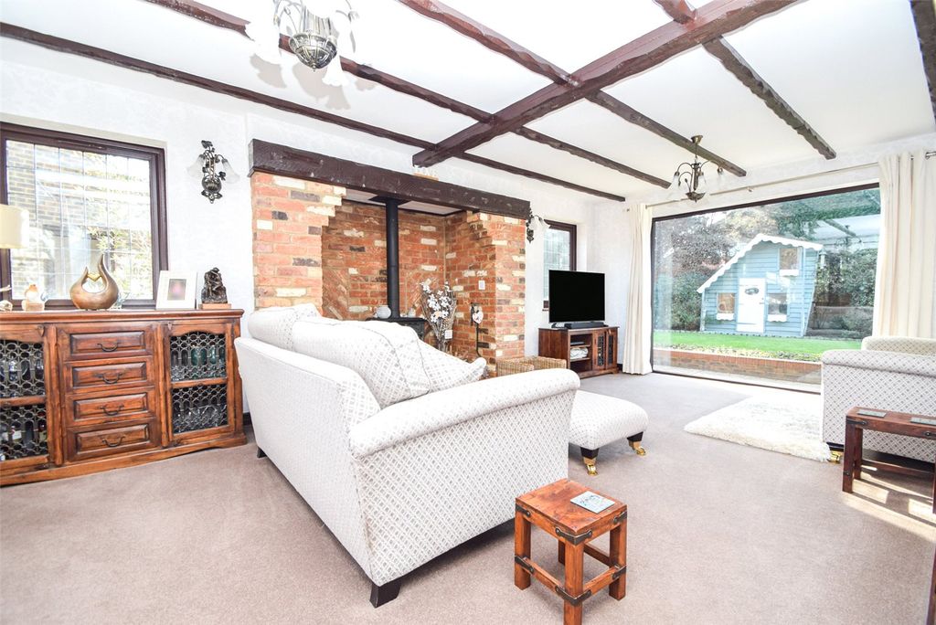 Additional image 4 of 4 bed detached house for saleMoulsham Copse Lane, Yateley, Hampshire GU46