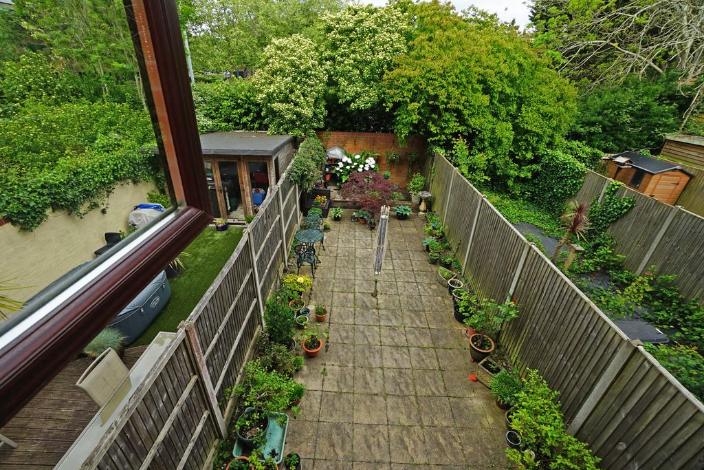 Additional image 29 of 3 bed town house for saleCarne Place, Port Solent PO6