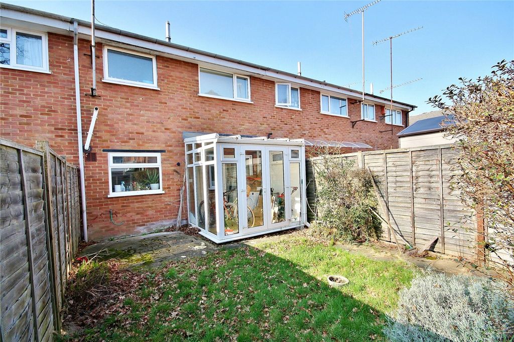 Additional image 11 of 3 bed terraced house for saleFircroft Close, Woking, Surrey GU22