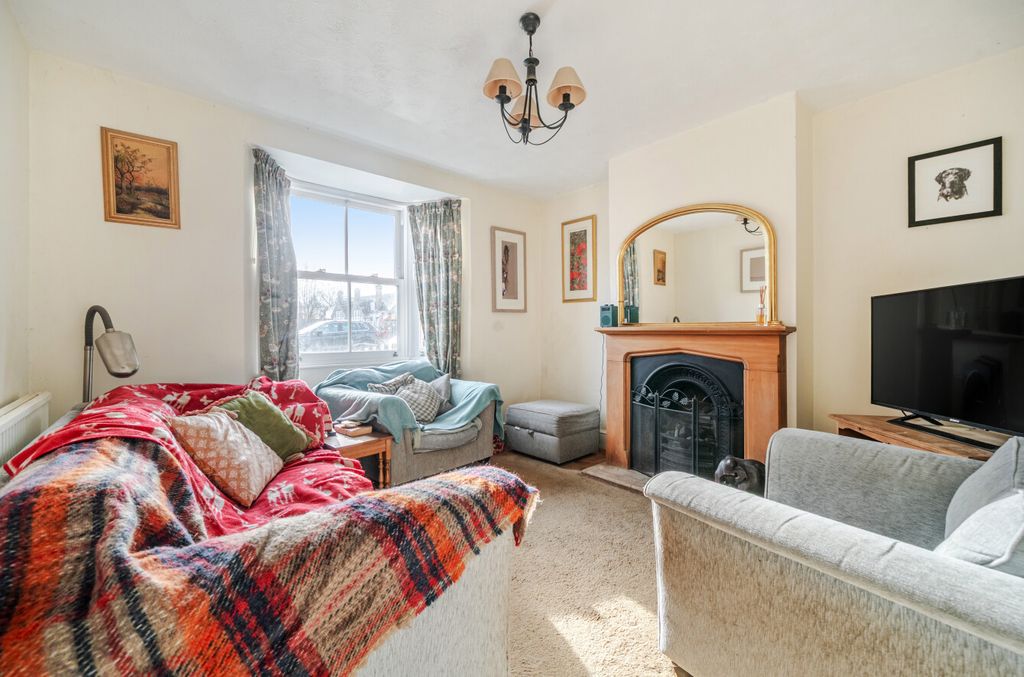 Additional image 3 of 3 bed semi-detached house for saleWescott Road, Wokingham, Berkshire RG40