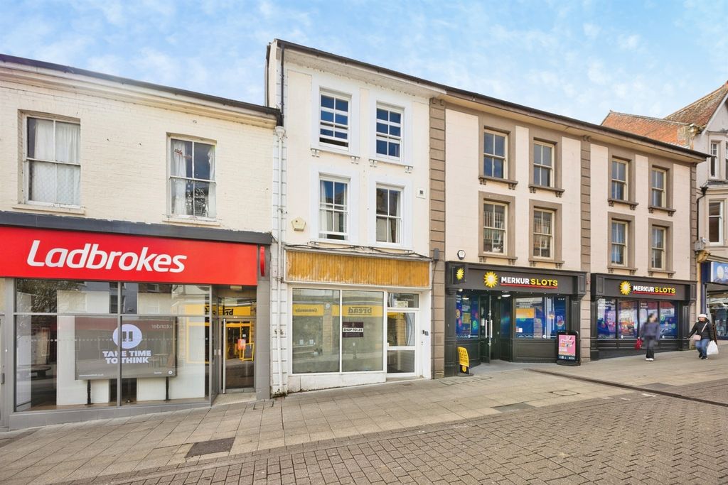 4 bed flat for saleMiddle Street, Yeovil BA20