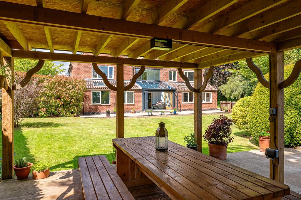 Additional image 28 of 5 bed detached house for saleTadcaster Road, Dringhouses, York YO24