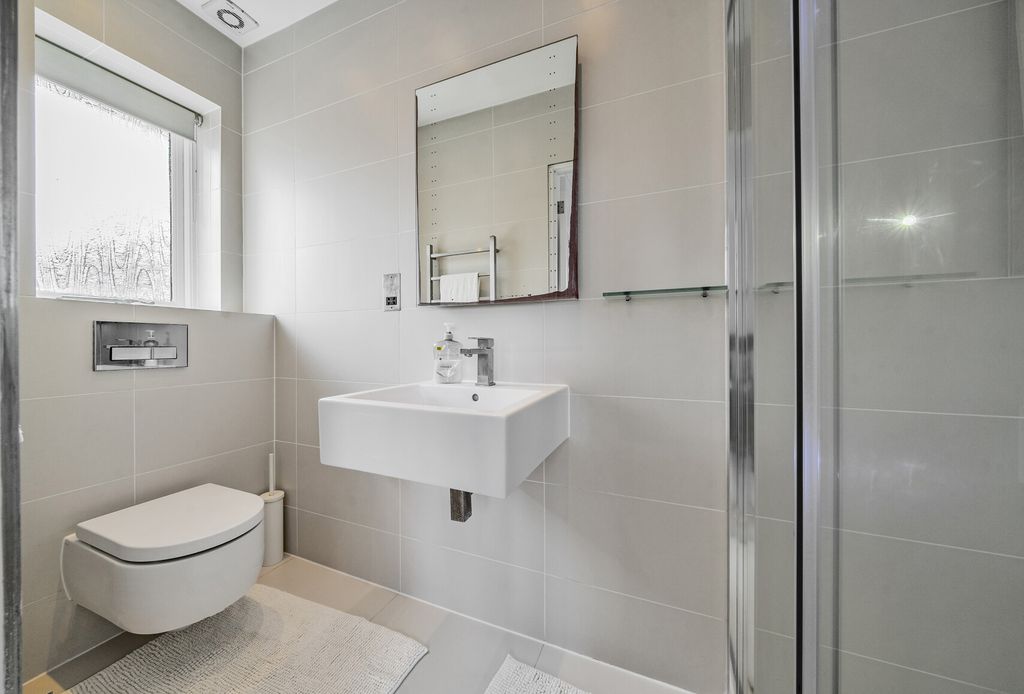Additional image 14 of 5 bed detached house for saleThe Denningtons, Worcester Park, Surrey KT4