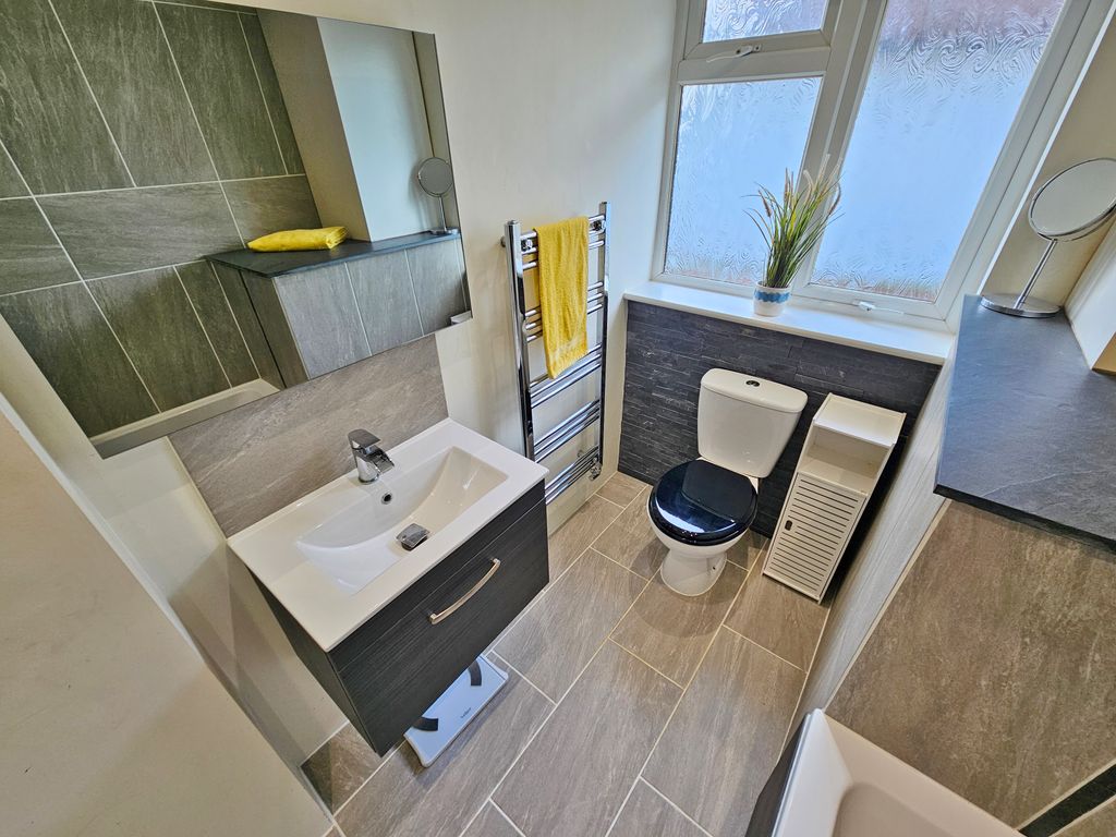 Additional image 7 of 2 bed semi-detached bungalow for salePortobello Grove, Portchester PO16