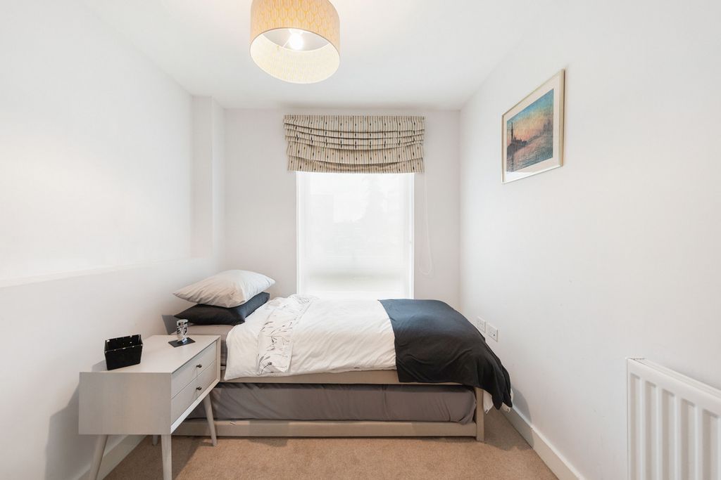 Additional image 18 of 3 bed flat for saleWoodthorpe Road, Ashford TW15