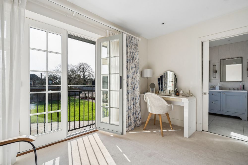 Additional image 13 of 6 bed detached house for saleThe Vale, Wokingham RG40