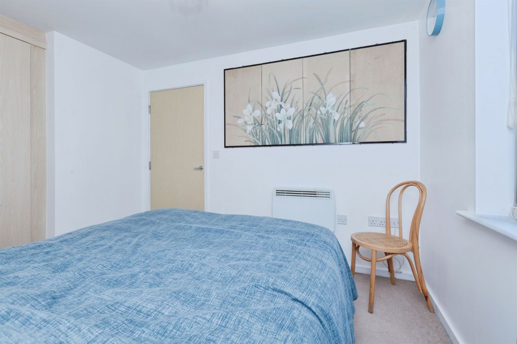 Additional image 10 of 2 bed flat for saleOld Station Road, Syston, Leicester LE7