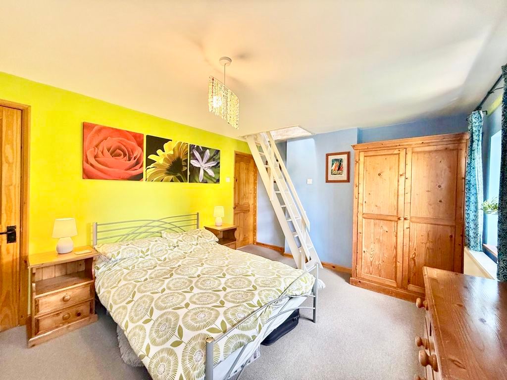 Additional image 23 of 3 bed property for saleHigh Street, Colsterworth, Grantham NG33