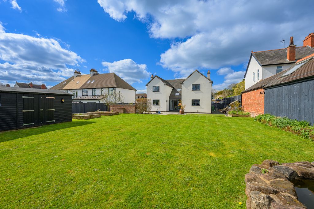 Additional image 2 of 5 bed detached house for saleForton Road, Newport TF10