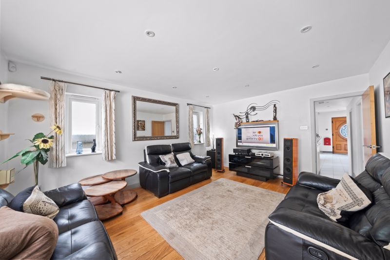 Additional image 12 of 5 bed detached house for saleKingsmead Avenue, Worcester Park KT4