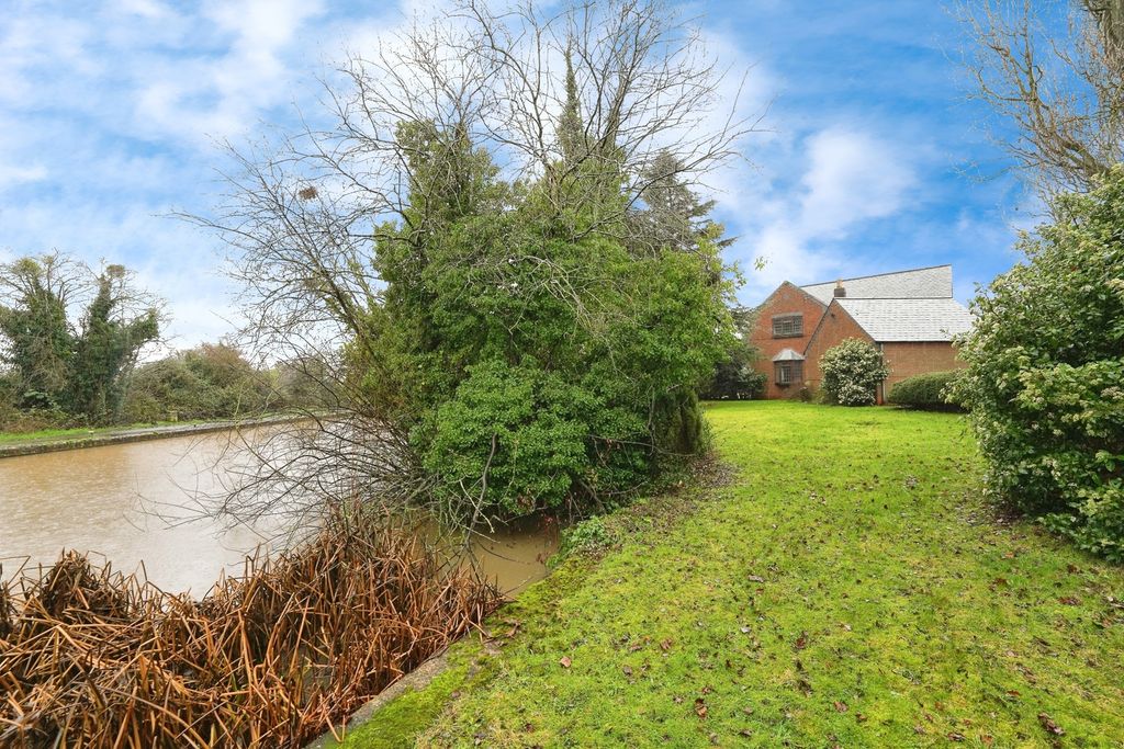 Additional image 12 of 4 bed detached house for saleBilford Road, Worcester, Worcestershire WR3