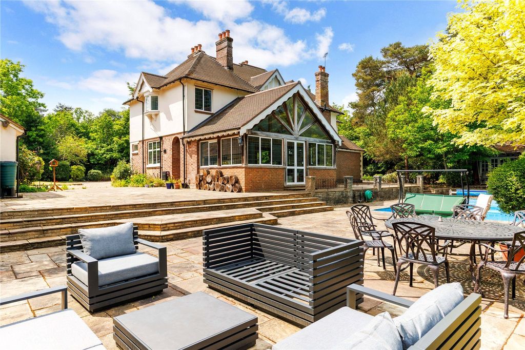 Additional image 7 of 5 bed detached house for saleThe Ridges, Finchampstead, Wokingham RG40