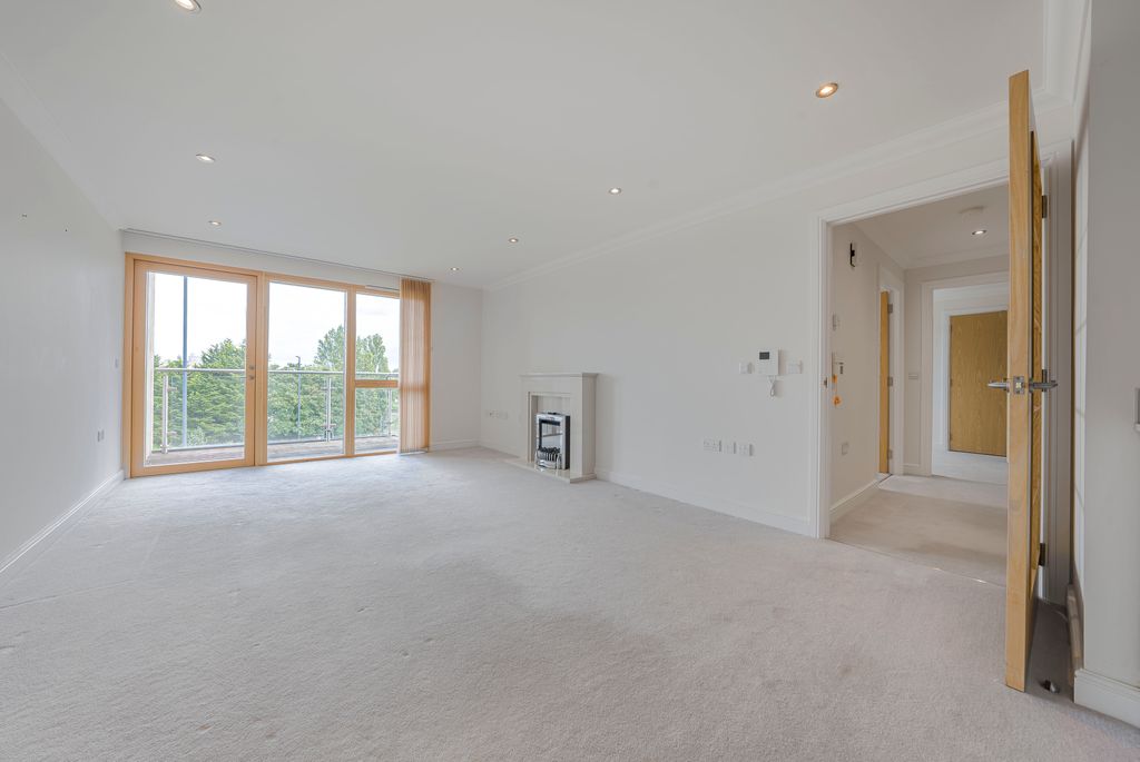 Additional image 3 of 2 bed flat for saleCastle View, Windsor SL4