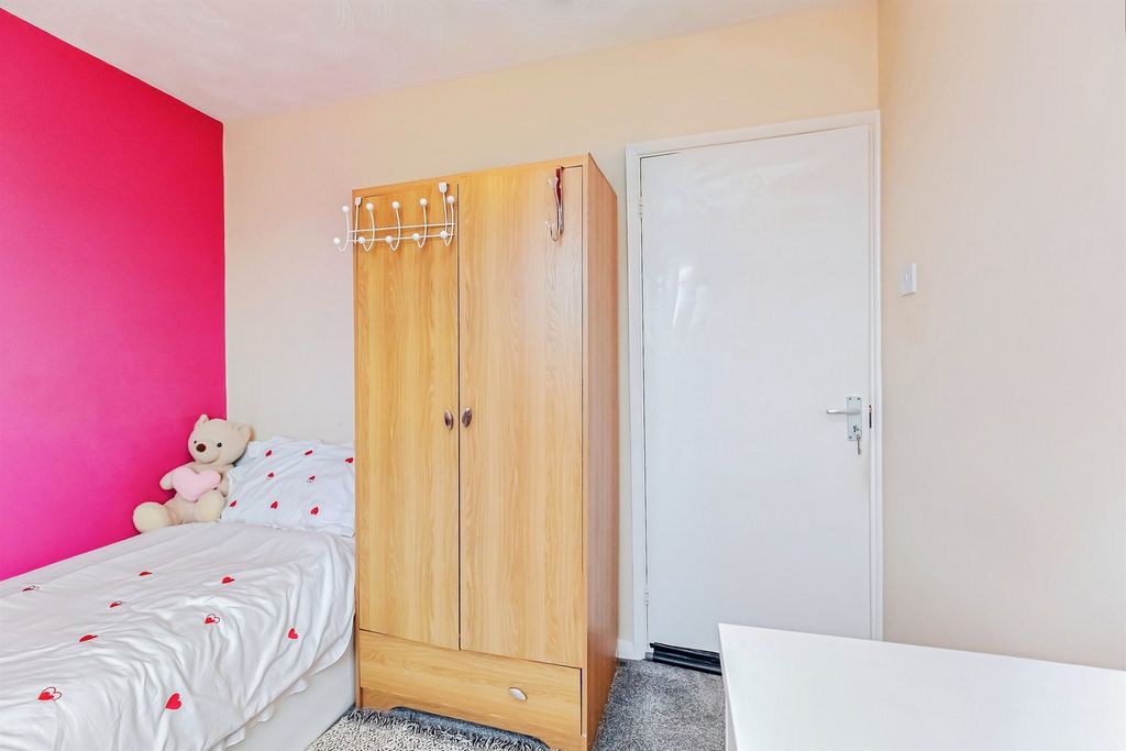 Additional image 9 of 3 bed semi-detached house for saleHarrod Drive, Market Harborough LE16