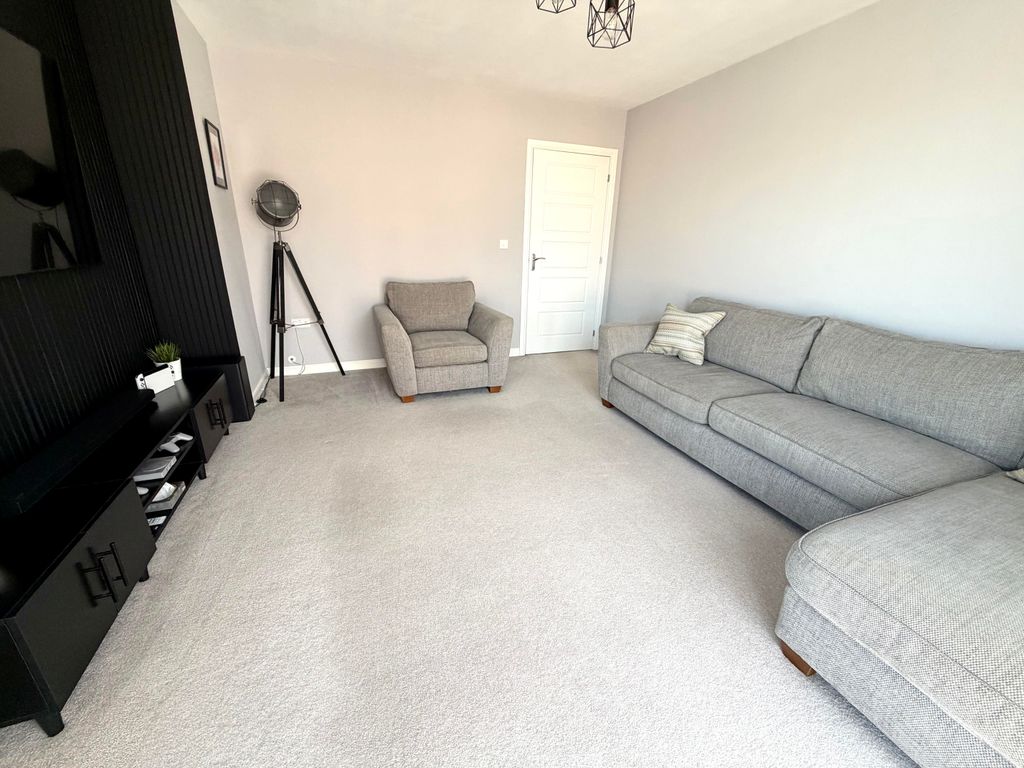 Additional image 5 of 2 bed flat for saleTay Road, Lubbesthorpe, Leicester LE19