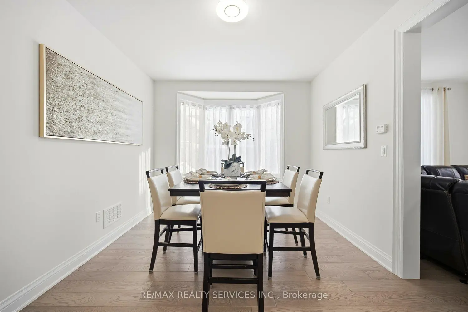 Additional image 5 of 15 Farringdon Crescent