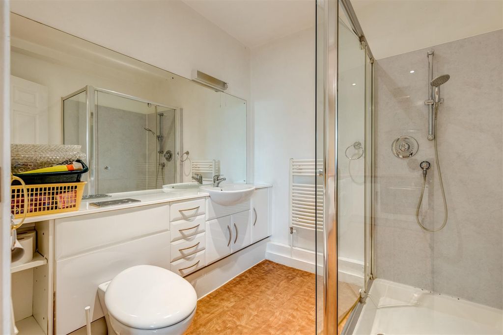 Additional image 7 of 2 bed flat for saleChurchfields, Stonesfield, Witney OX29