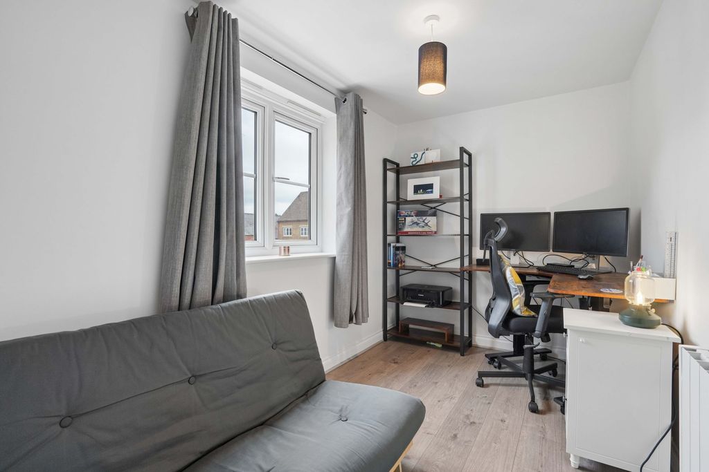 Additional image 9 of 2 bed flat for salePriory Mill Lane, Witney OX28