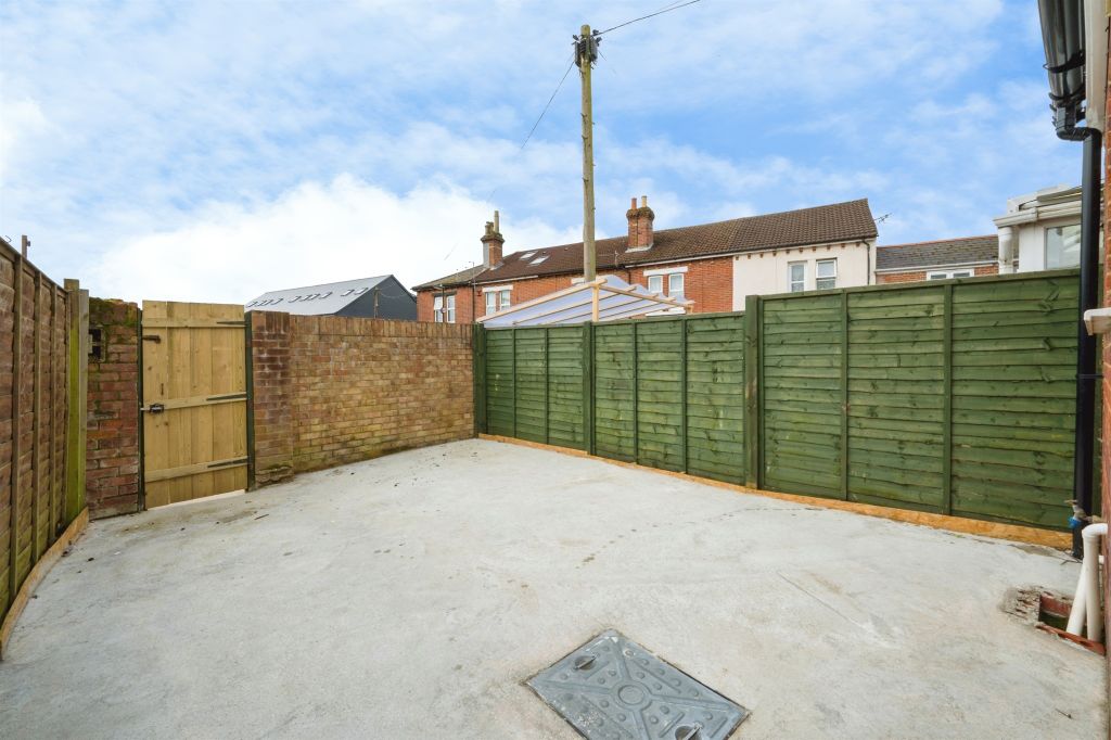 Additional image 11 of 3 bed terraced house for saleWordsworth Road, Southampton SO15
