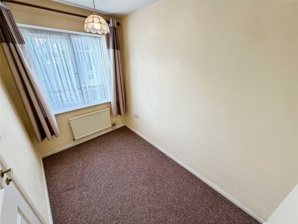 Additional image 6 of 2 bed bungalow for saleDelisle Court, Loughborough, Leicestershire LE11
