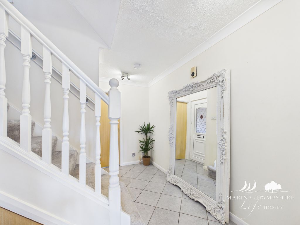 Additional image 14 of 4 bed town house for saleNewlyn Way, Port Solent PO6
