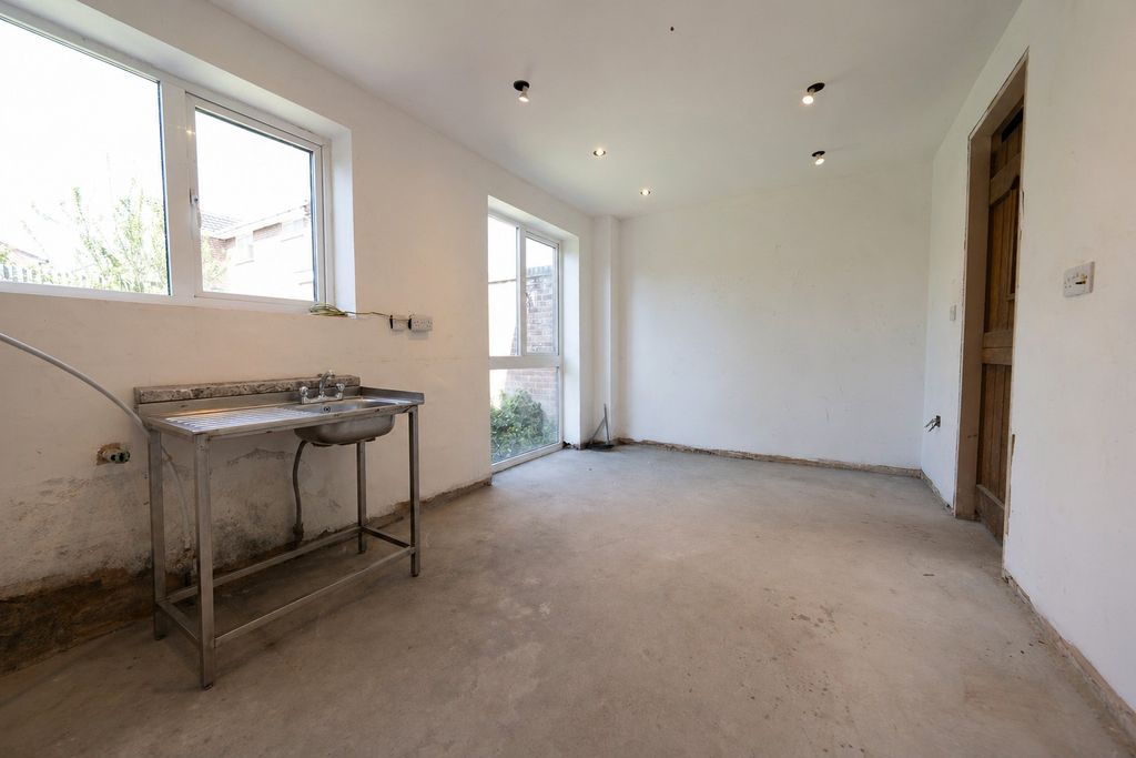 Additional image 5 of 3 bed semi-detached house for saleWalker Road, Thurmaston, Leicestershire LE4