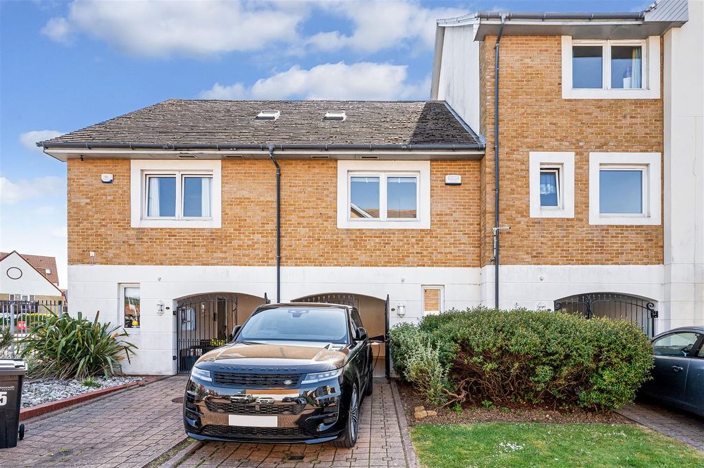 Additional image 25 of 3 bed terraced house for saleBryher Island, Port Solent PO6