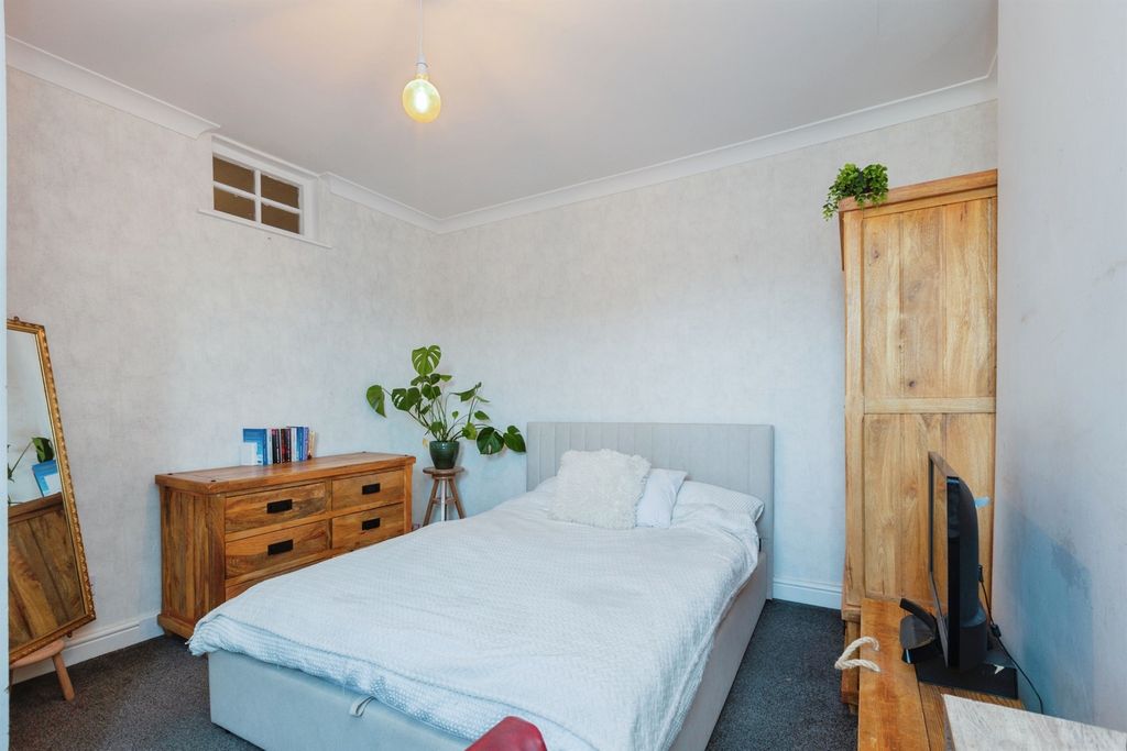 Additional image 16 of 4 bed semi-detached house for saleAlbert Street, Fleckney, Leicester LE8