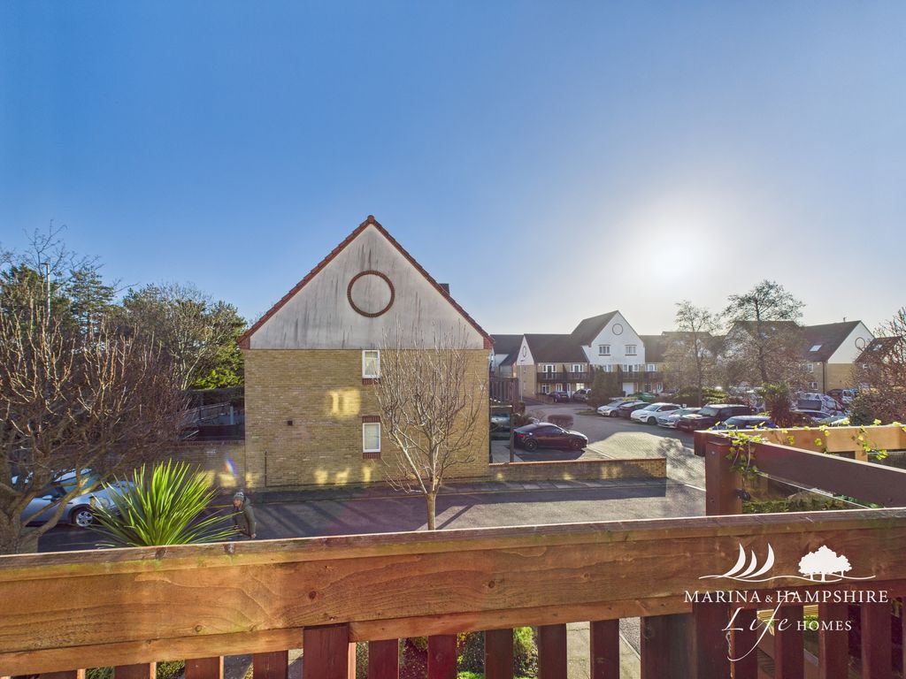Additional image 6 of 2 bed terraced house for saleTintagel Way, Port Solent PO6