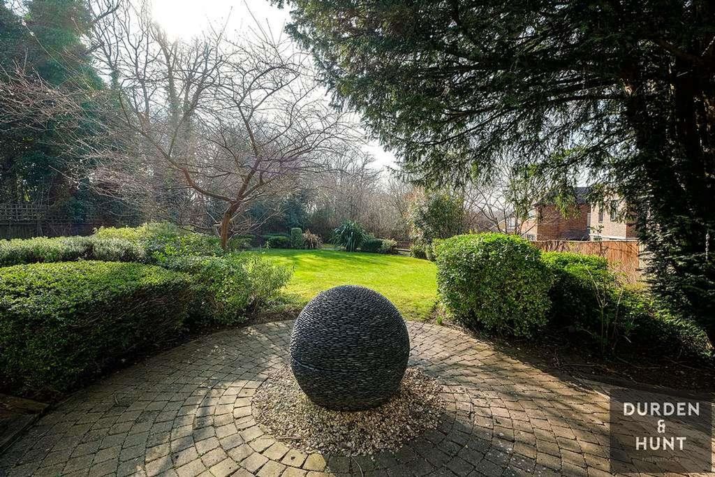 Additional image 33 of 2 bed flat for saleWhitehall Road, Woodford Green IG8