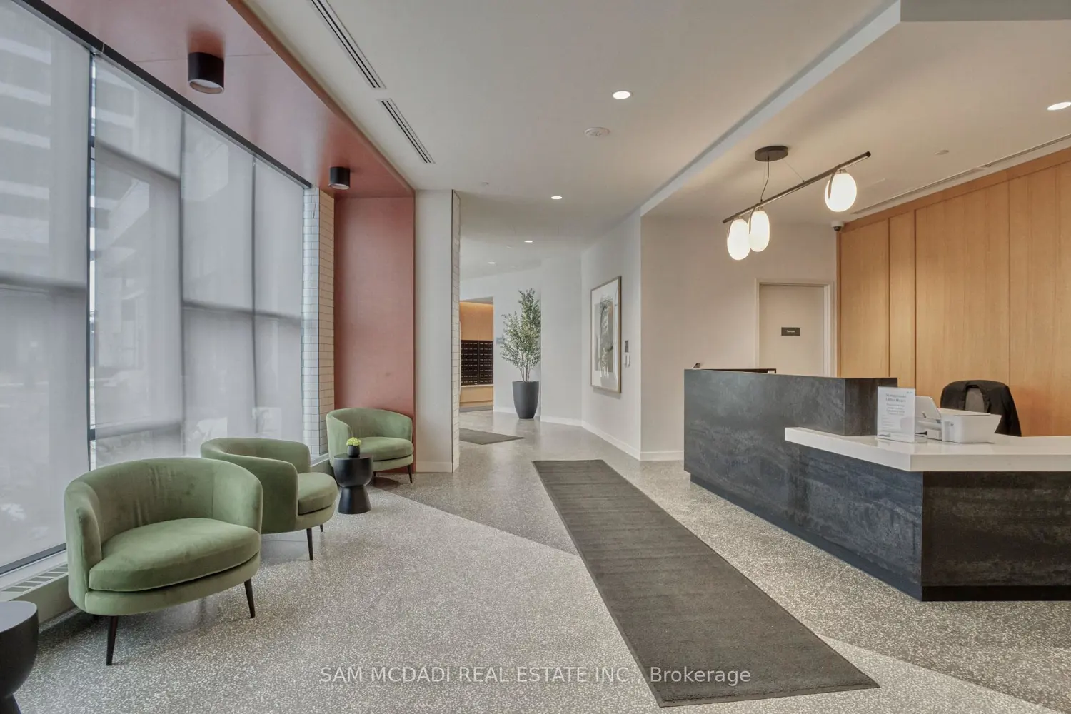 2495 Eglinton Avenue 514