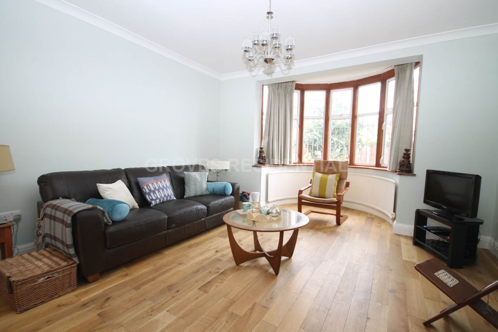 Additional image 3 of 5 bed semi-detached house for saleMayfair Avenue, Worcester Park KT4