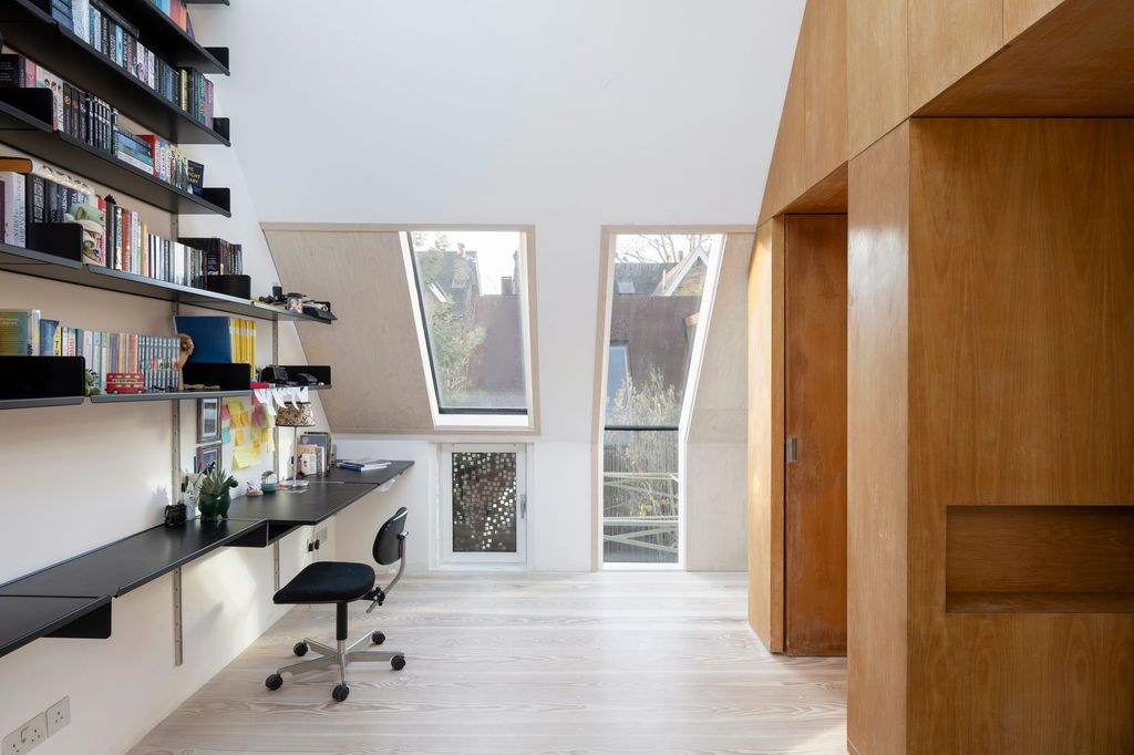 Additional image 18 of 4 bed link detached house for saleKew House, Kew TW9
