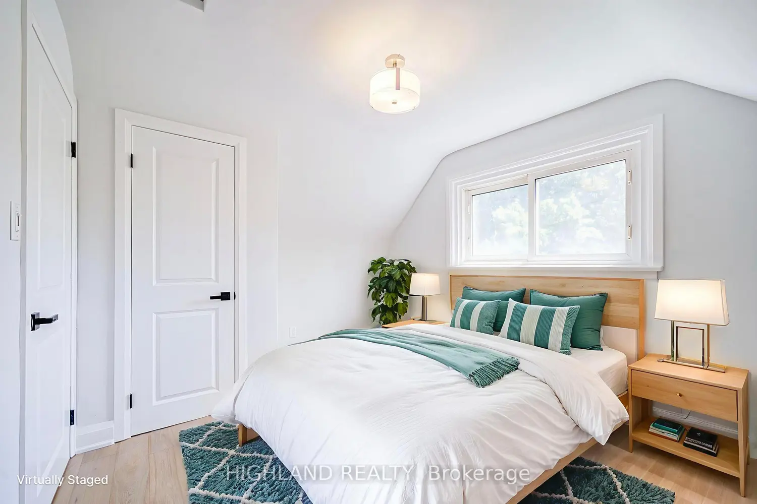 Additional image 13 of 38 Esmond Crescent
