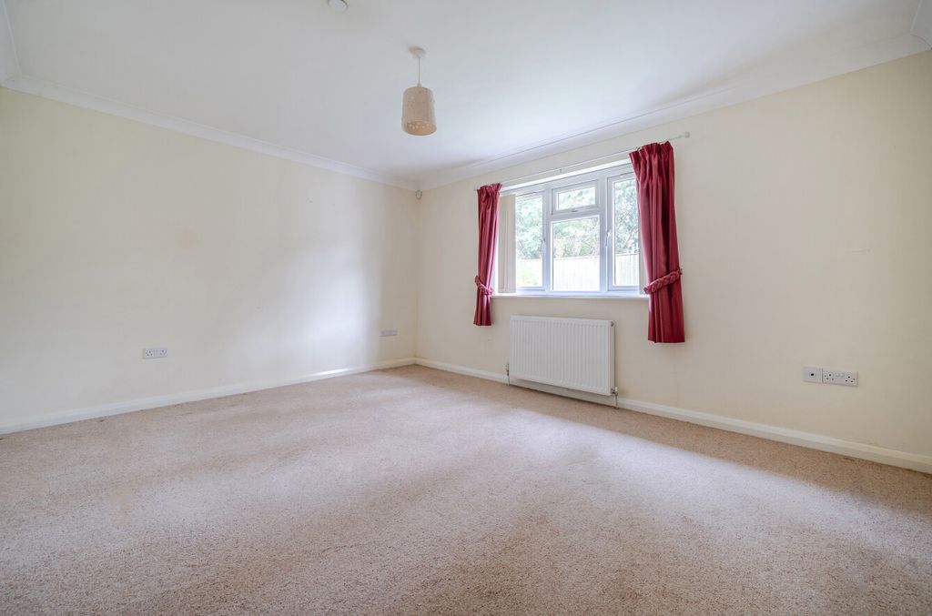 Additional image 11 of 2 bed bungalow for saleSeldens Way, Worthing, West Sussex BN13
