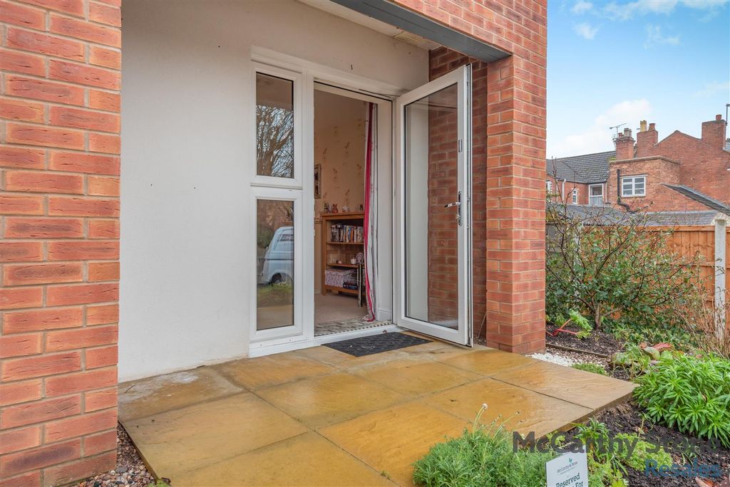 Additional image 7 of 1 bed flat for saleAlgar Court, 231 Penn Road, Wolverhampton WV4
