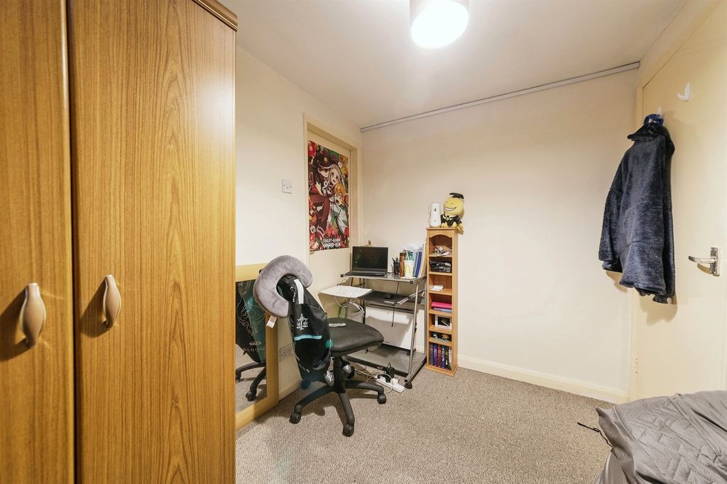 Additional image 11 of 2 bed flat for saleWestgate, Grantham NG31