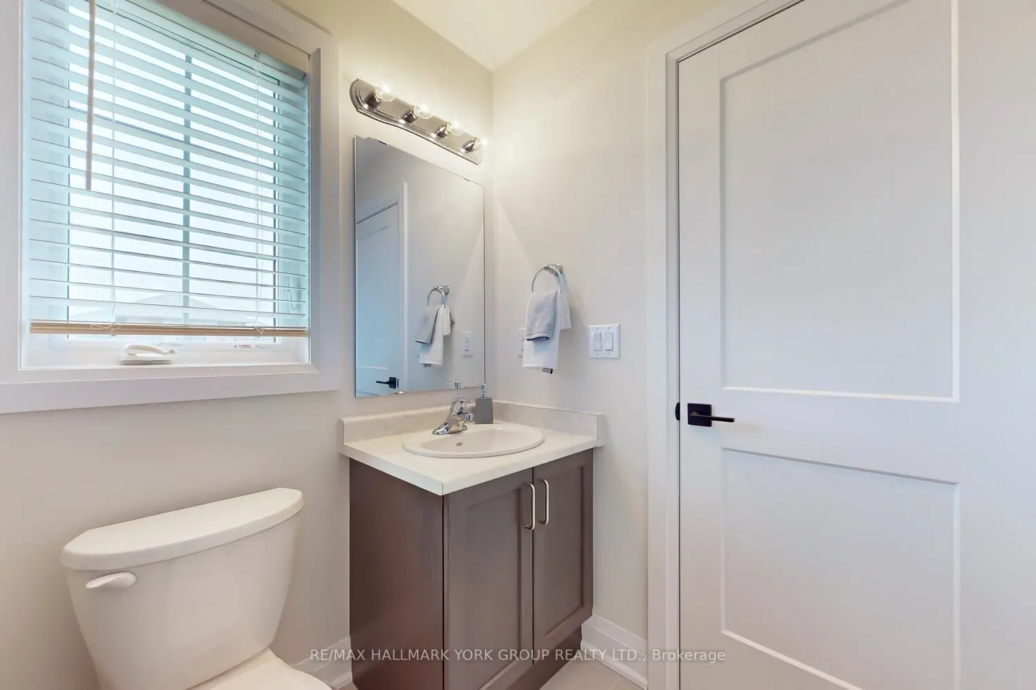 Additional image 10 of 3001 Sierra Drive