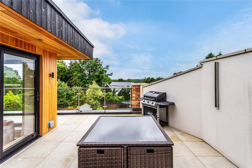 Additional image 20 of 6 bed detached house for saleHook Heath, Surrey GU22