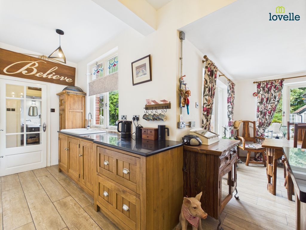 Additional image 9 of 4 bed detached house for sale76 Witham Road, Woodhall Spa LN10