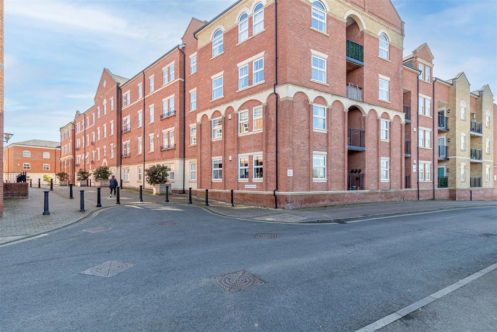 Additional image 20 of 2 bed flat for saleArmstrong Drive, Worcester WR1