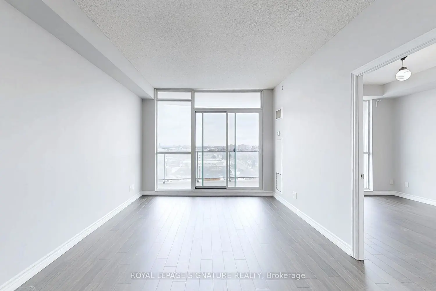 Additional image 8 of 1328 Birchmount Road 1805