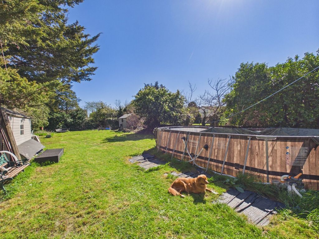 Additional image 8 of 3 bed detached house for saleClockhouse Lane, Ashford, Surrey TW15