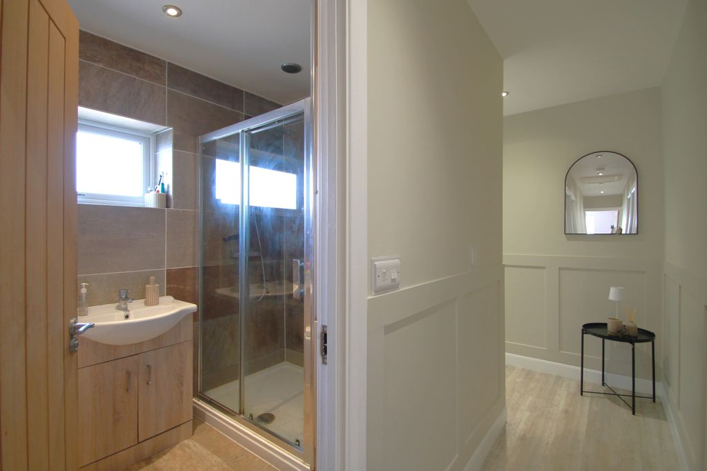 Additional image 25 of 5 bed property for saleFaire Road, Glenfield, Leicester, Leicestershire LE3