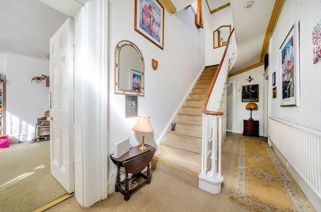 Additional image 3 of 6 bed terraced house for salePortswood Park, Portswood, Southampton, Hampshire SO17