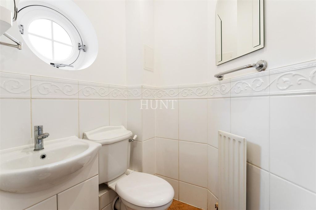 Additional image 21 of 6 bed detached house for saleRegents Drive, Repton Park, Woodford Green, Essex IG8