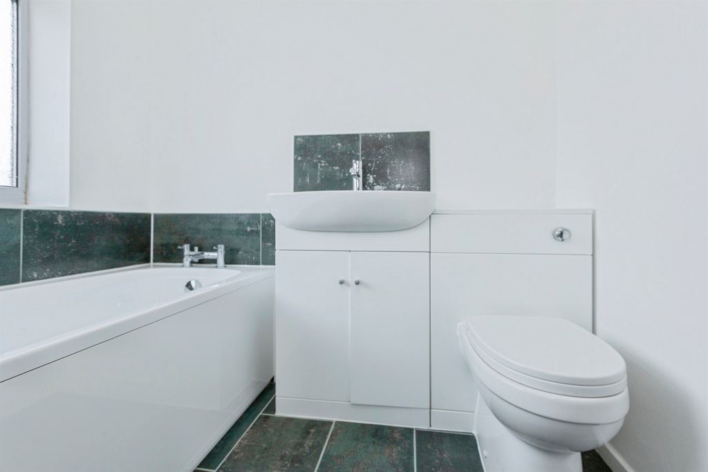 Additional image 15 of 3 bed semi-detached house for saleCherry Road, Blaby, Leicester LE8