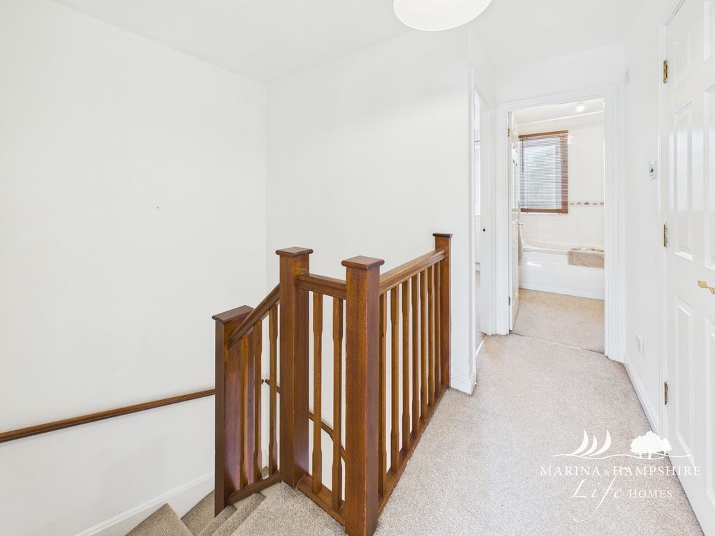 Additional image 18 of 3 bed terraced house for saleTintagel Way, Port Solent PO6