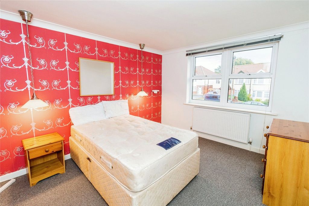Additional image 6 of 5 bed maisonette for saleWinchester Road, Bassett, Southampton, Hampshire SO16